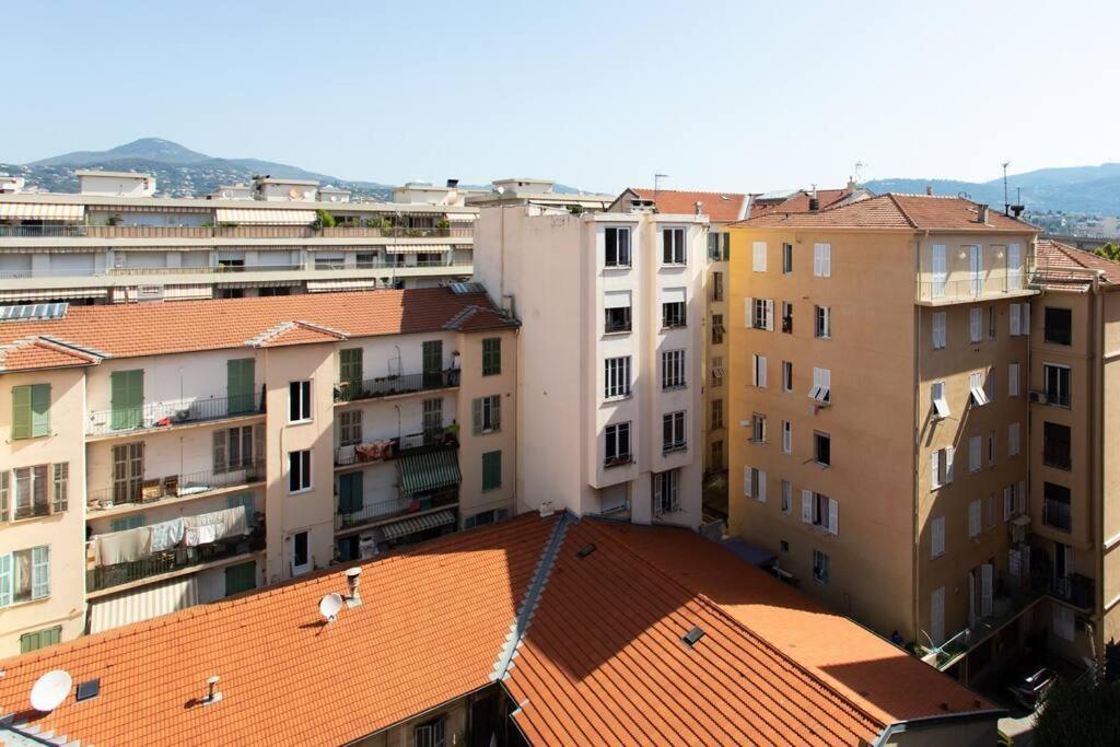 L41 Suite Paladium 8Pax 4Rooms Balcony Wifi Ac 尼斯 外观 照片